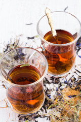 black tea in glass cups