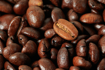 Roasted coffee beans