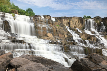 Fototapeta premium Pongour waterfall in Dalat, Vietnam