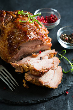 Baked ham with spices and herbs