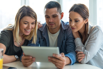 Reading news on digital tablet