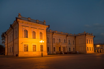 Lace Museum is a two-story stone building - an architectural monument of the cultural heritage of the XVIII century