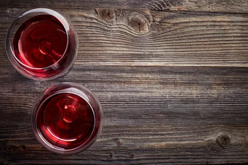 Photo sur Plexiglas Vin Two glasses of red wine