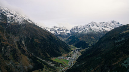 Obraz premium Snowy Mountains