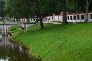 Fototapeta na wymiar Park wokół Pałacu Branickich w Białymstoku/Park surrounding The Branicki Palace in Bialystok, Poland