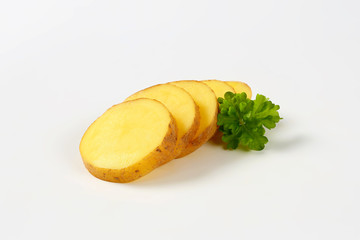 sliced raw potato