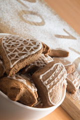 Bowl with gingerbread cookies