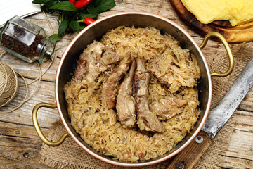 crauti e costine con polenta