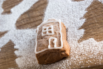 Small gingerbread cookie covered with sugar