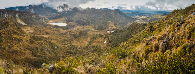 Fototapeta na wymiar Forests and mountains in Trikora