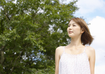 Naklejka premium A young woman looking