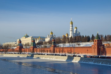 Fototapeta premium Winter view of the Kremlin and the Kremlin embankment, Moscow, Russia 
