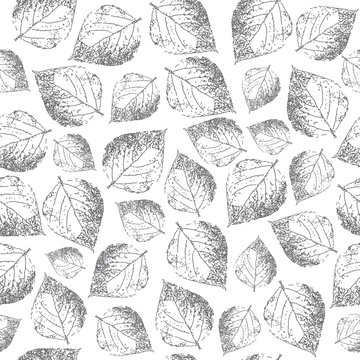 Birch leaves. Seamless pattern. Hand drawn. Graphic drawing. Illustration