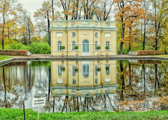 Pond and Upper Bath in the Catherine park in the Catherine Palace in Tsarskoye Selo (Pushkin).