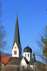 Fototapeta na wymiar Kirche in Fischen im Allgäu