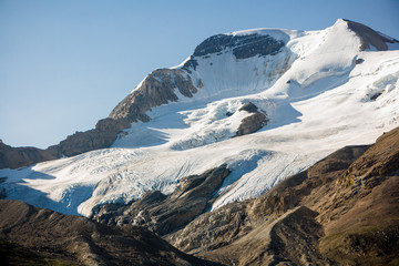 Mount Athabasca from Icefields Parkway, Jasper Nat'l Park, Alber