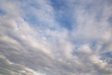 Naklejka na ściany i meble cloudy sky background