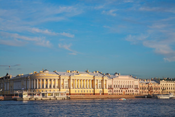 Fototapeta na wymiar St. Petersburg, Neva embankment