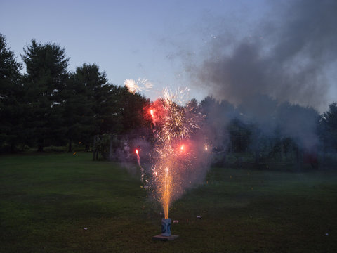 Small fountain firework