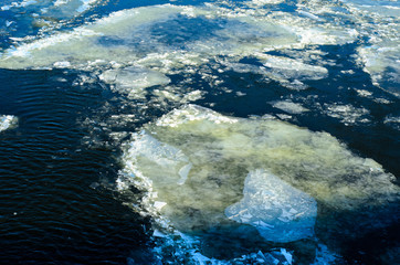 Drifting ice floes on a river Dnieper © ihorbondarenko