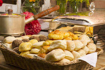 Wedding table, food and drinks 