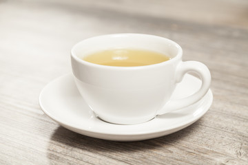 Tasse mit grünem Tee