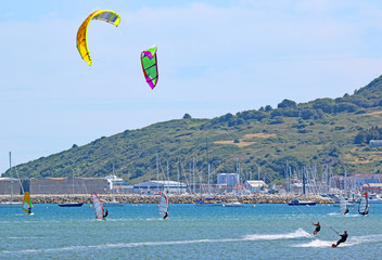 kitesurfers in Portland Harbour © Jenny Thompson