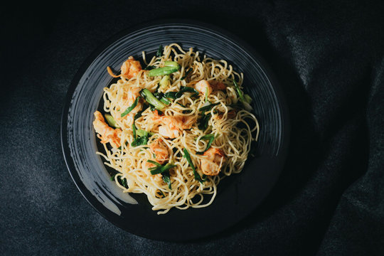 Noodle Yellow Chiness with shrimp