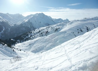 Fototapeta na wymiar Schneebedeckte Alpen (Snow capped Alps)