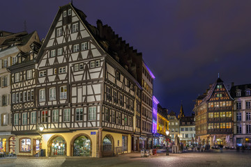 Fototapeta na wymiar Cathedral square, Strasbourg