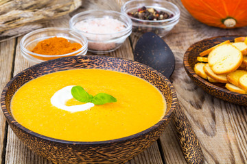 Pumpkin Soup with Crispy Croutons