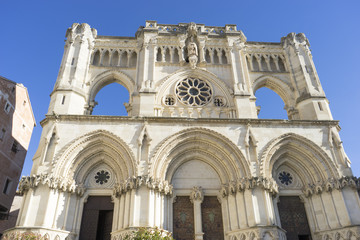 Fototapeta na wymiar Beautiful Cathedral of the City of Cuenca in Spain