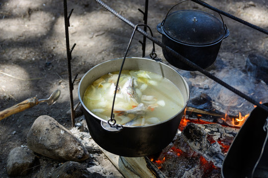 Fresh-soup in the cauldron