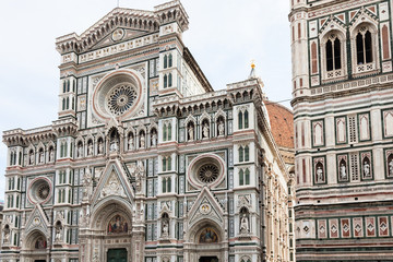 Fototapeta premium decorated facade of Duomo and Campanile, Florence