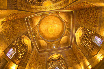 Fototapeta na wymiar Dome of the mosque, oriental ornaments from Bukhara, Uzbekistan