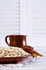 Dry oat flakes