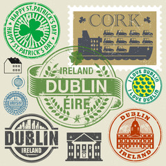 Naklejka premium Znaczki podróżne lub zestaw symboli, motyw Irlandia, Dublin