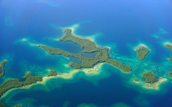 Aerial view of mangrove islands in the archipelago of Bocas del Toro, Caribbean sea, Panama, Central America