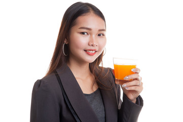 Young Asian woman drink orange juice.