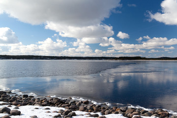 Early spring on Lake Ladoga