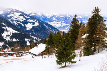 Winterlandschaft in der Schweiz, Villars-sur-ollon.