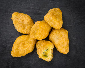 Slate slab with Chili Cheese Nuggets