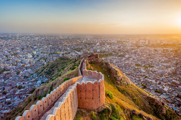 Fototapeta premium Aerial view of Jaipur from Nahargarh Fort at sunset