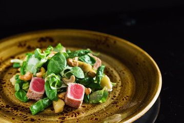 salad with tuna