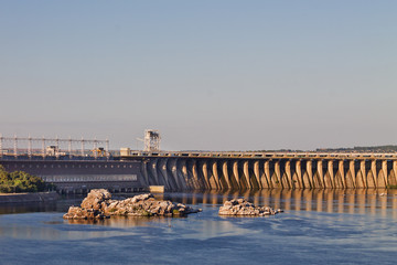 Fototapeta na wymiar Zaporozhye hydroelectric power station on the Dnieper River in Ukraine