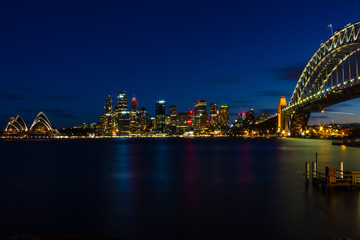Fototapeta na wymiar Sydney Harbour Bridge - City