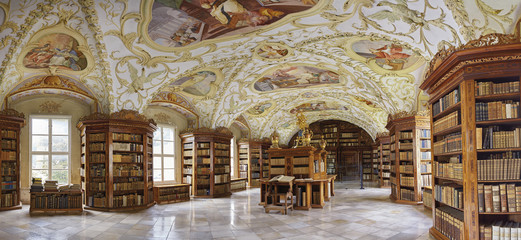 Stiftsbibliothek