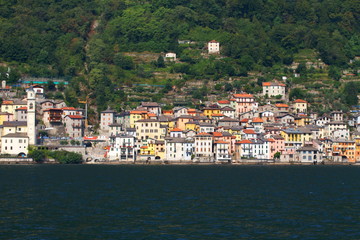 Fototapeta na wymiar Village on Lake Como - Italy