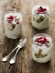 Granatapfeldessert