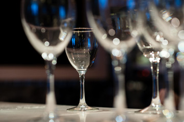 champagne glasses